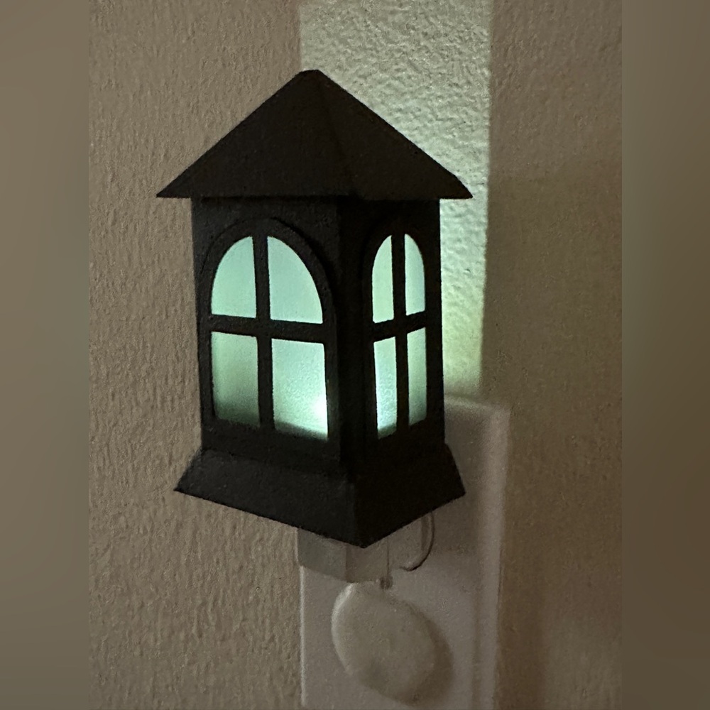 Vintage Colonial Tin Works House Night Light Covers with Weathervanes – Housewar